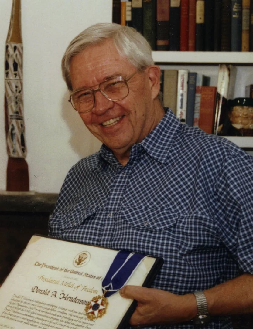 Portrait of Donald A. Henderson (1928–2016) – memorial page