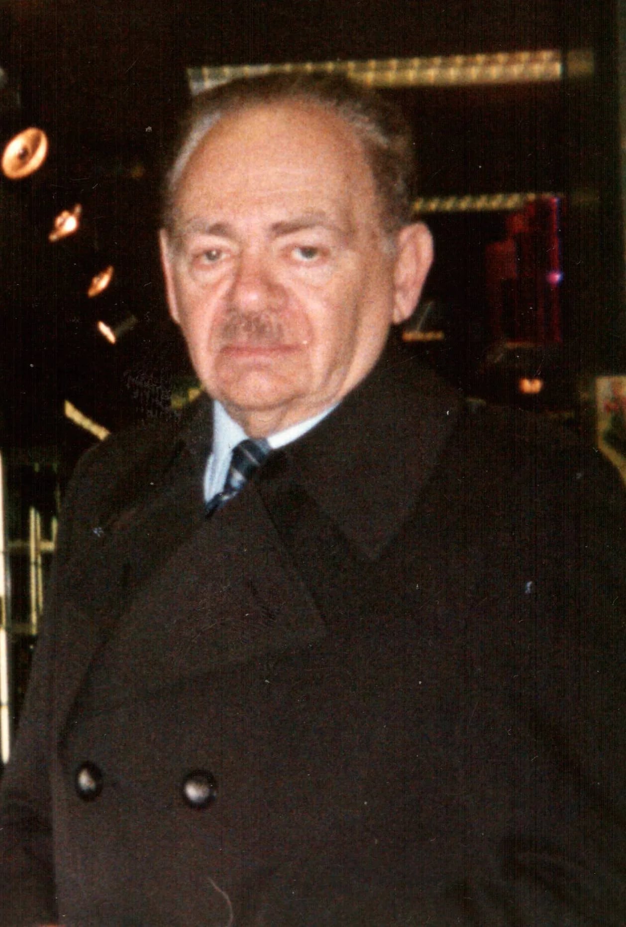 Portrait of Iser Lubotzky (1922–2009) – memorial page
