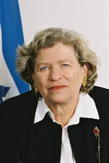 Portrait of Elisheva Barak-Ussoskin (1936–2024) – memorial page