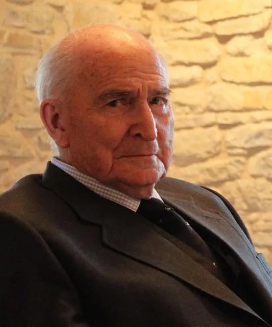 Portrait of Víctor Manuel Sarobe Pueyo (1925–2012) – memorial page