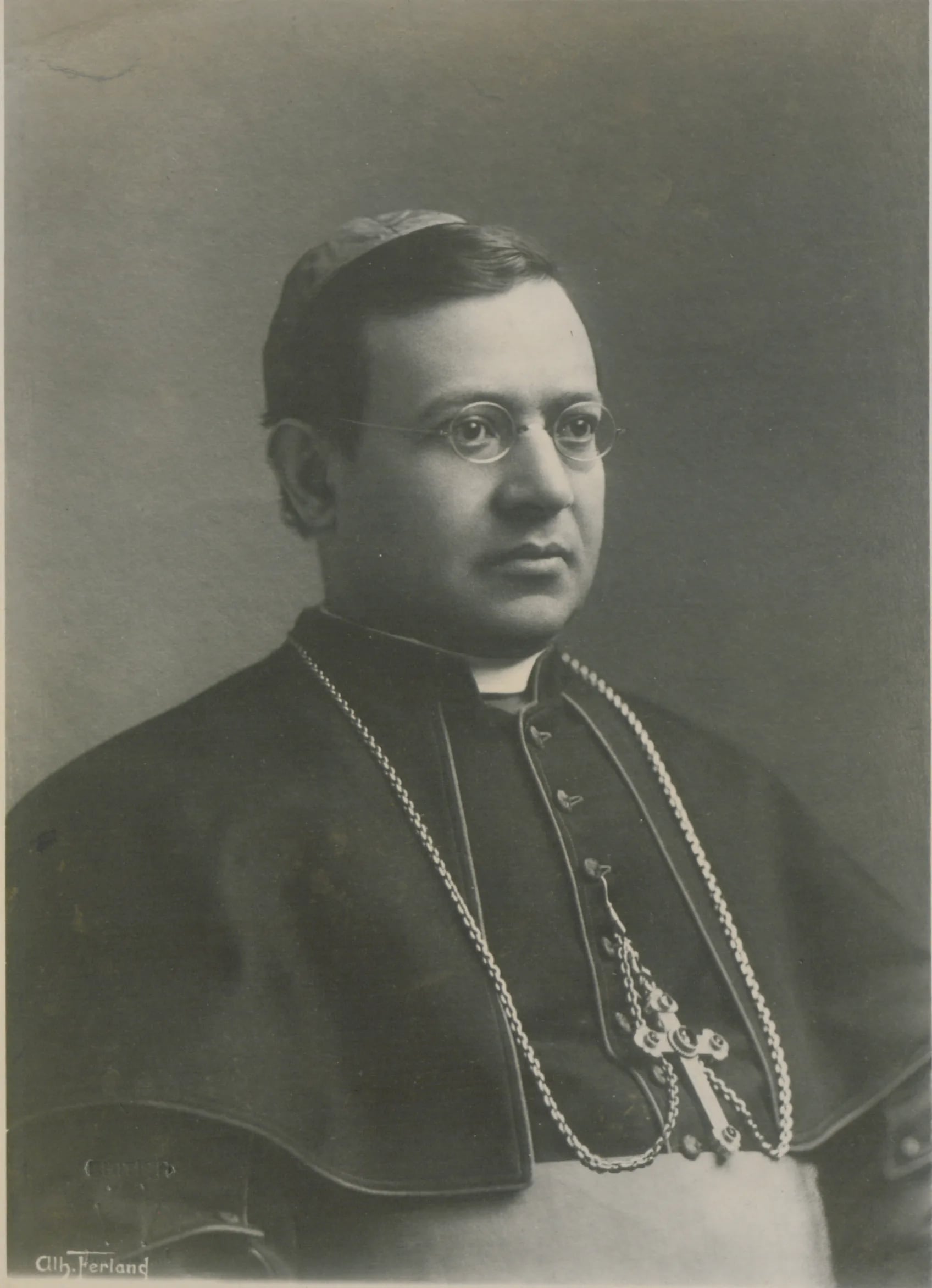 Porträt von Donato Raffaele Sbarretti Tazza (1856–1939) – Gedenkseite