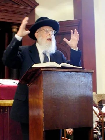 Portrait of Henoch Leibowitz (1918–2008) – memorial page