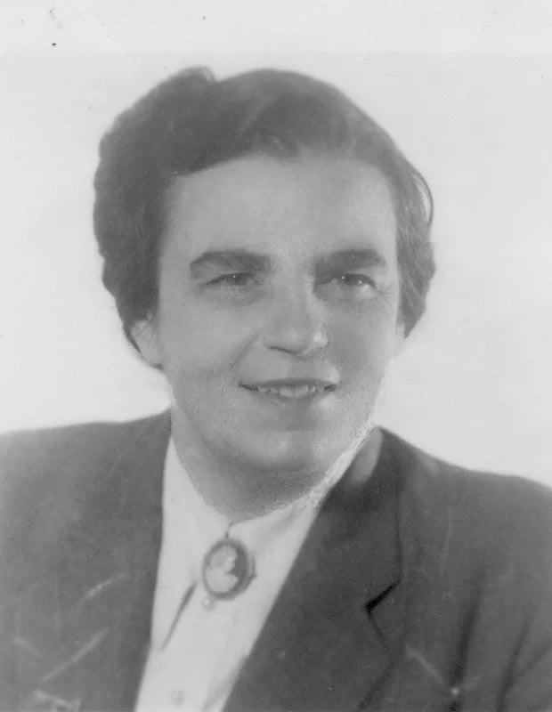 Porträt von Tova Berman-Yeshurun (1898–1997) – Gedenkseite