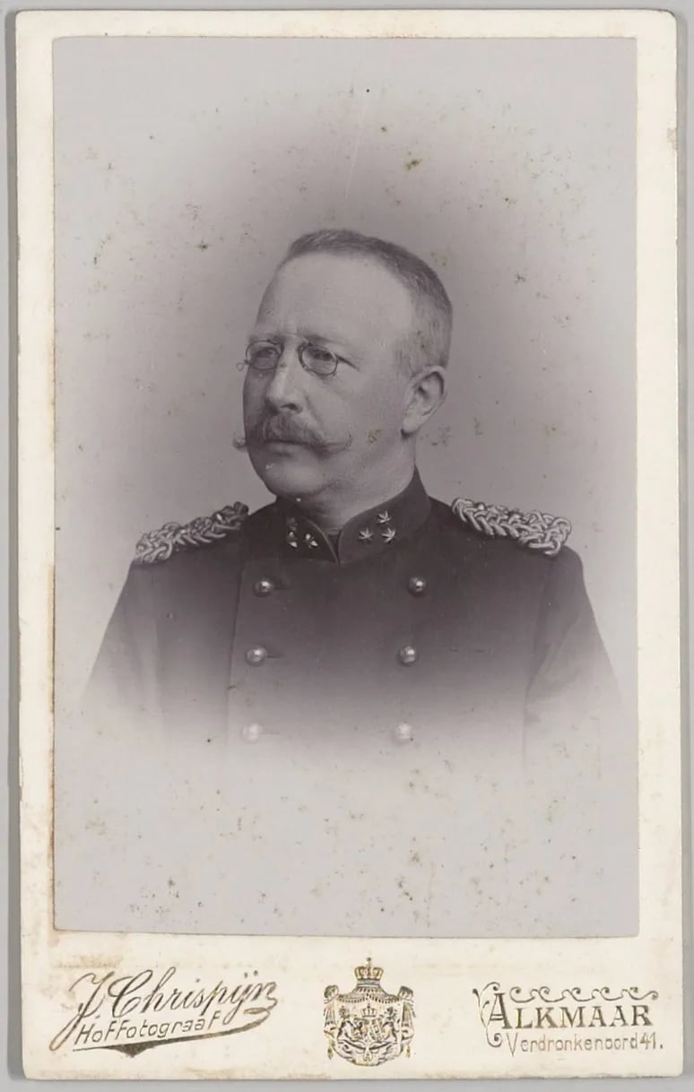 Porträt von Lubbe Eden Hinrichs (1861–1938) – Gedenkseite