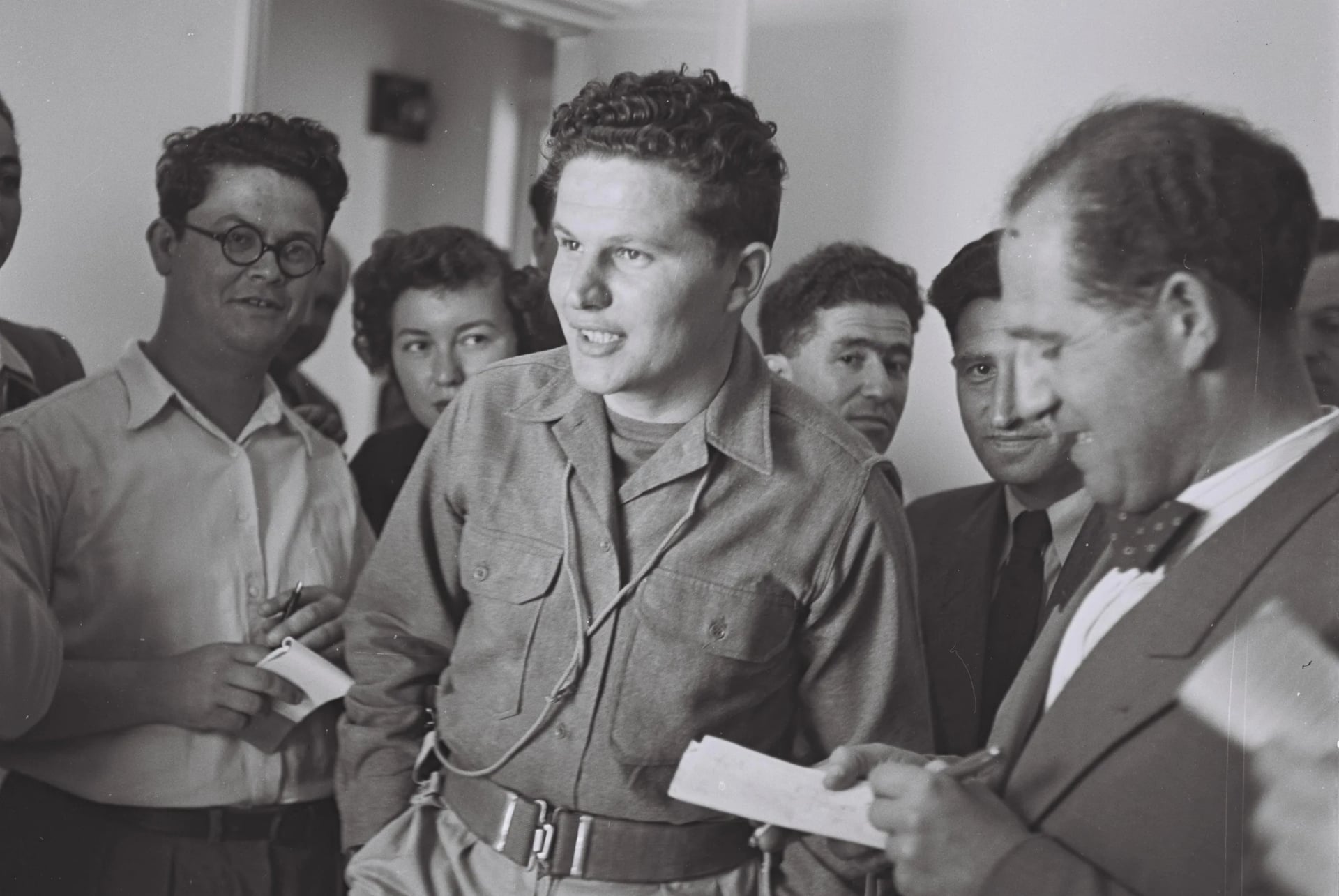 Portrait of Amos Ben-Gurion (1920–2008) – memorial page