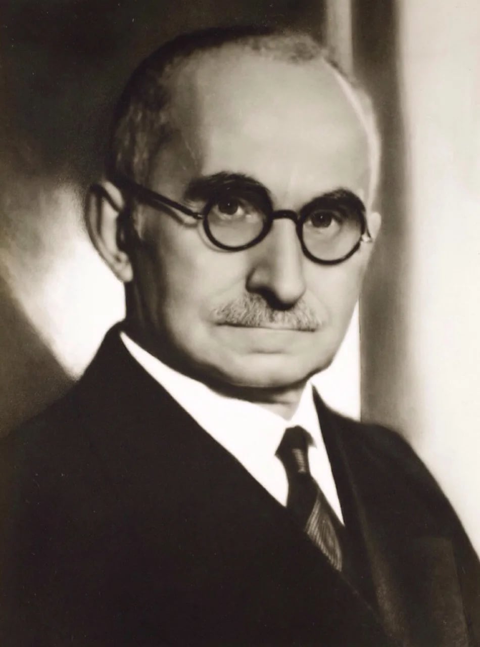 Portrait of Luigi Einaudi (1874–1961) – memorial page