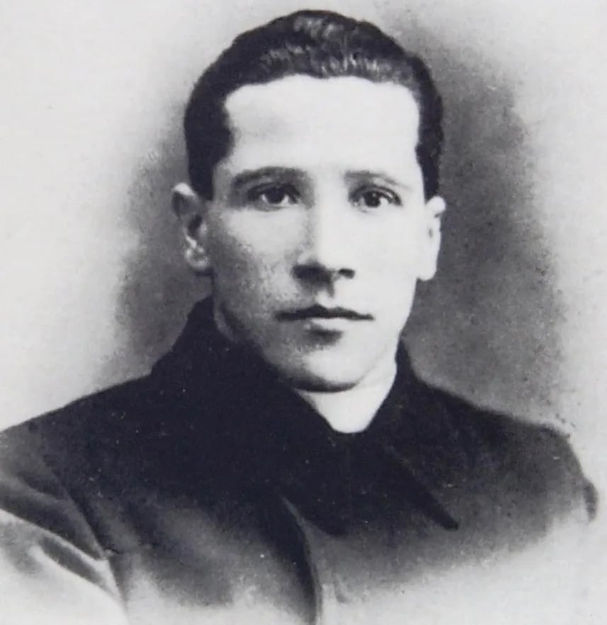 Portrait of Valentino Ongaro (1912–2002) – memorial page