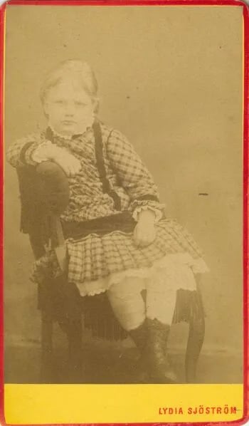 Porträt von Ruth Olivia Kristina Näslund (1876–1964) – Gedenkseite