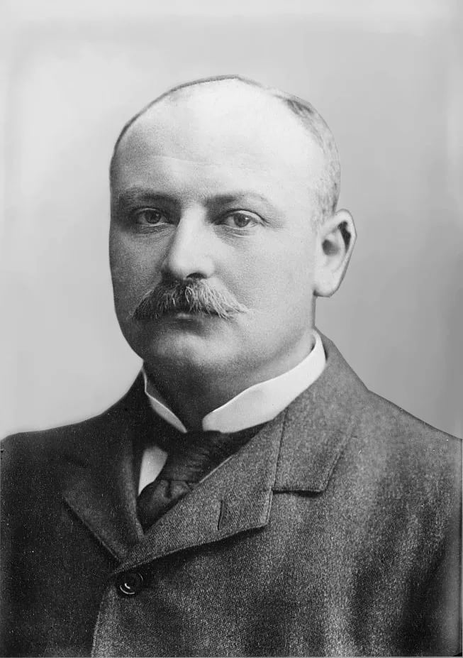 Porträt von William Fife III. (1857–1944) – Gedenkseite
