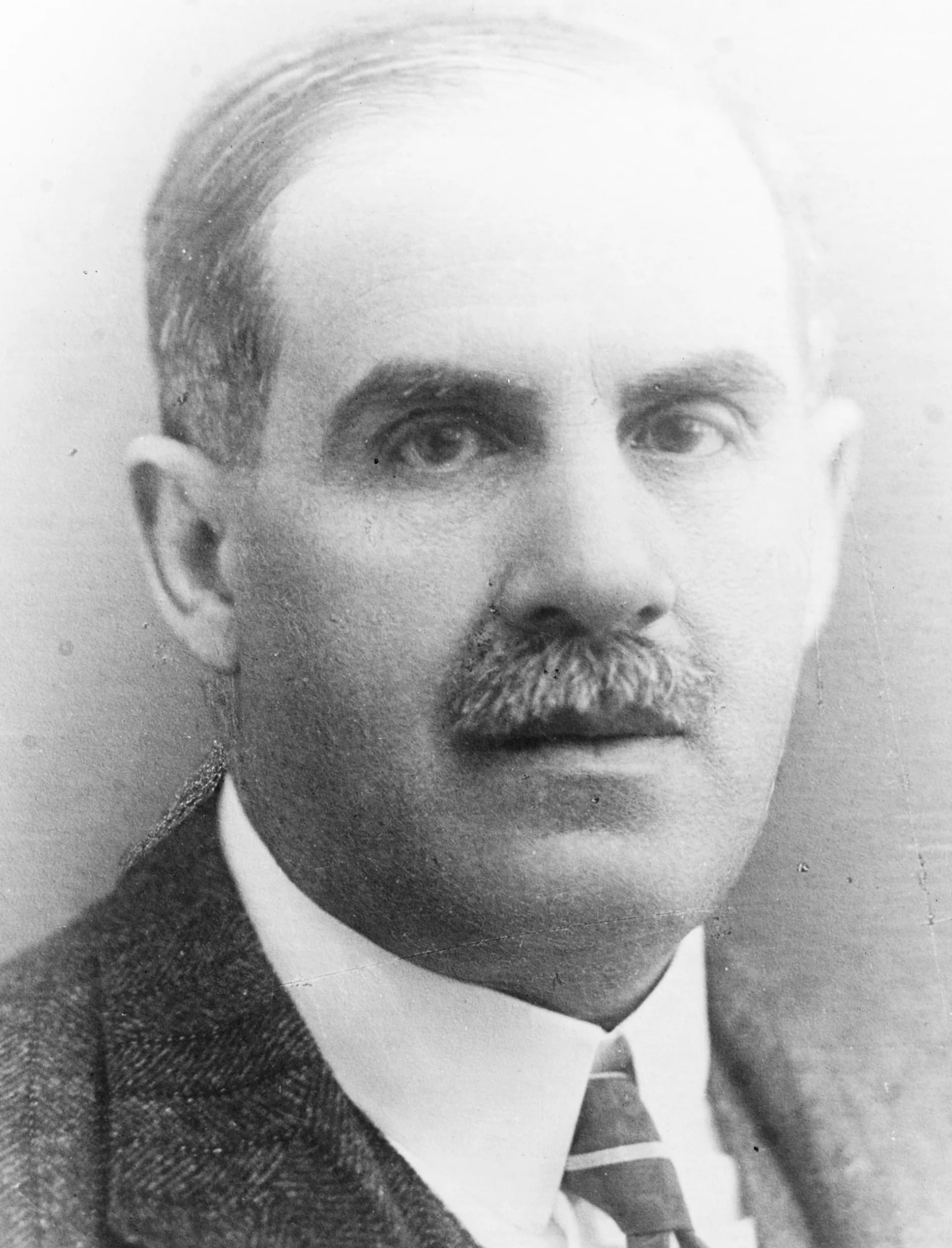 Portrait of Georgios Kaphantaris (1873–1946) – memorial page