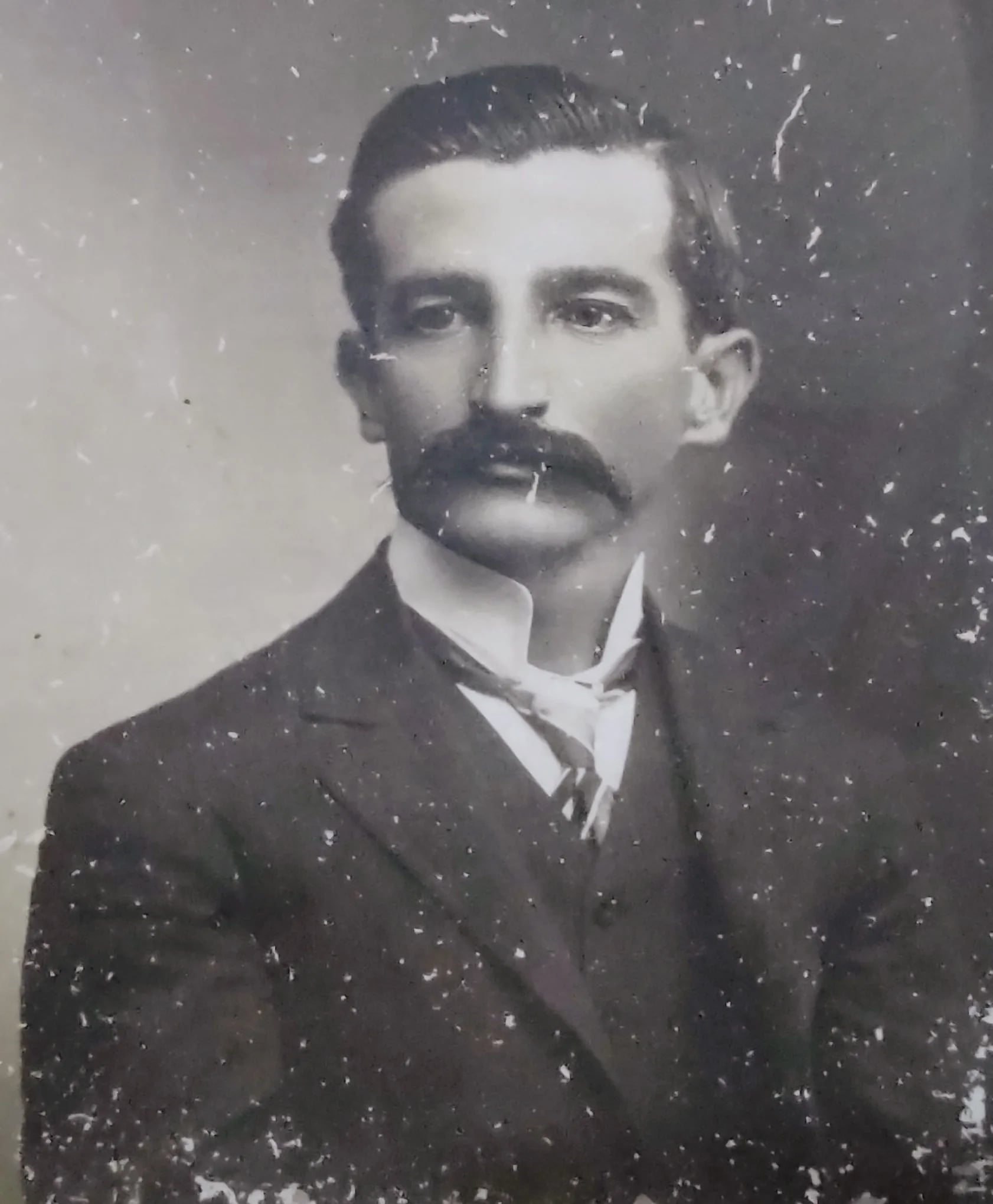 Porträt von Mário Spínola Teixeira (1880–1958) – Gedenkseite
