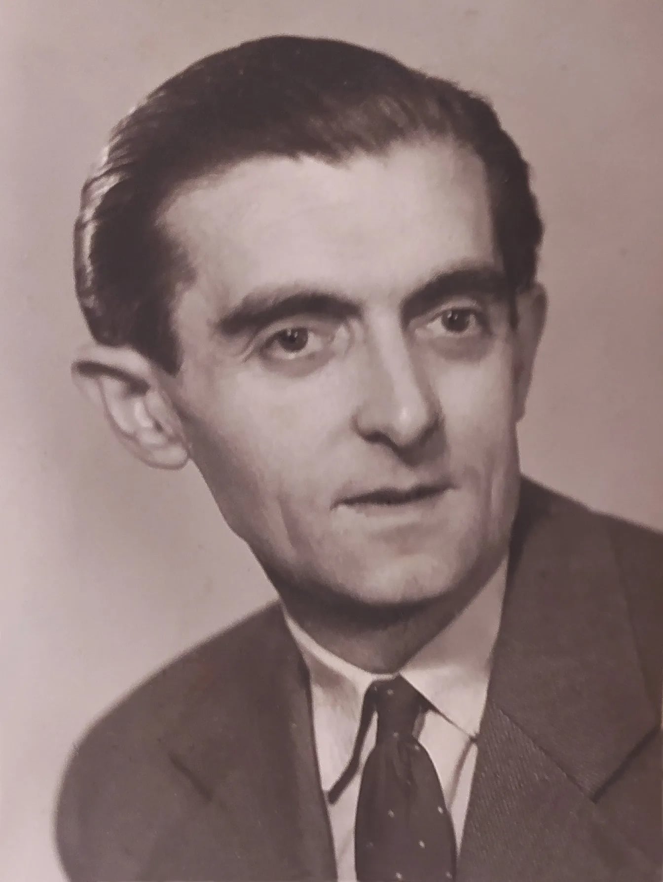 Portrait of Gyula Vaád (1908–1984) – memorial page