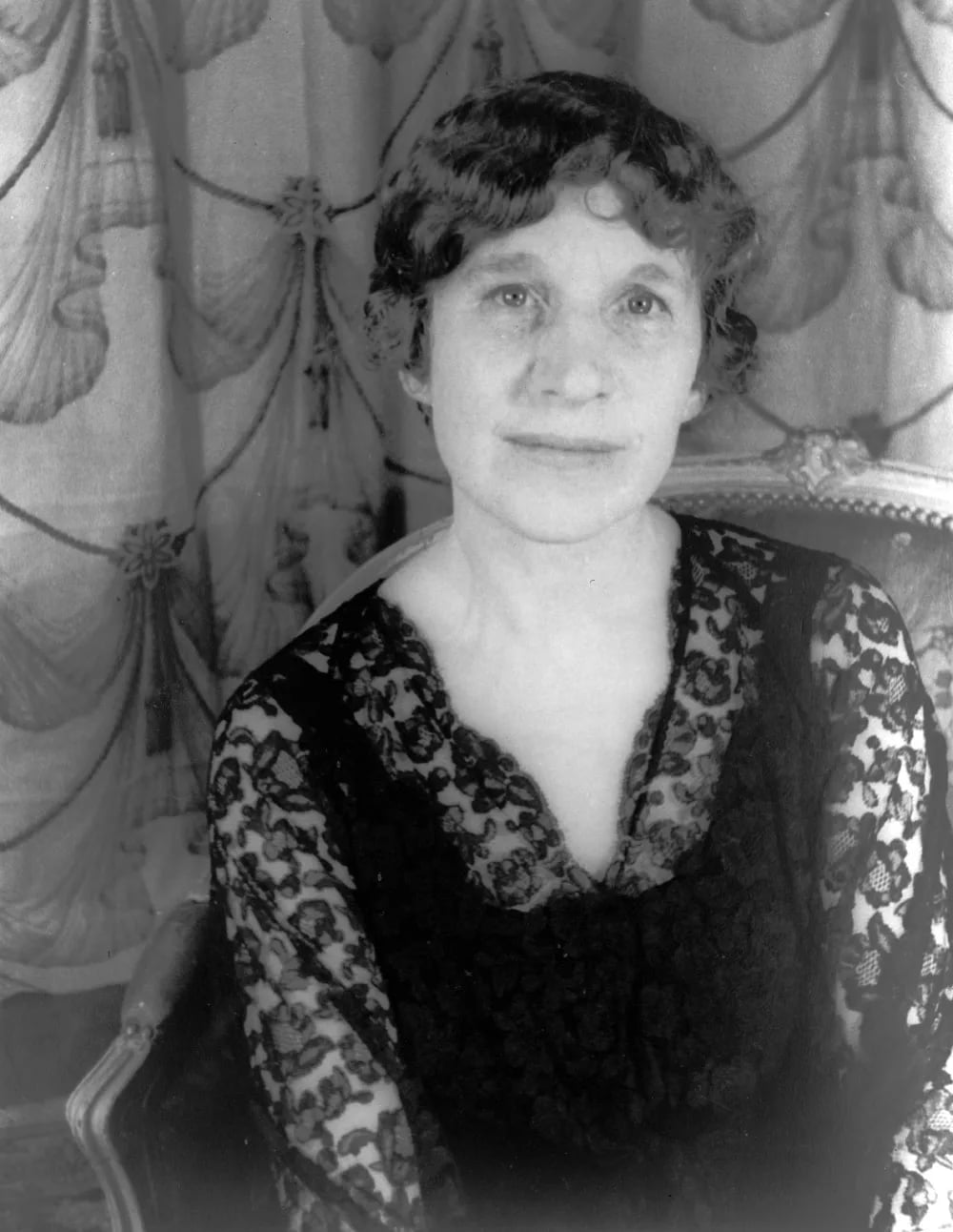 Portrait of Julia Peterkin (1880–1961) – memorial page