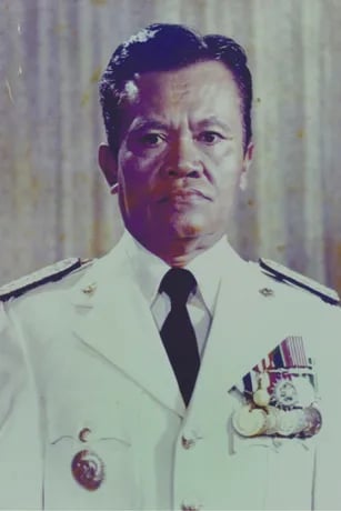Portrait of Aang Kunaefi (1922–1999) – memorial page