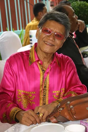 Porträt von Ahmad Jais (1936–2011) – Gedenkseite