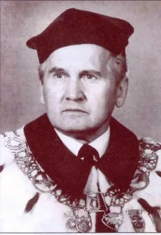 Portrait of Jerzy Piasecki (1926–2016) – memorial page