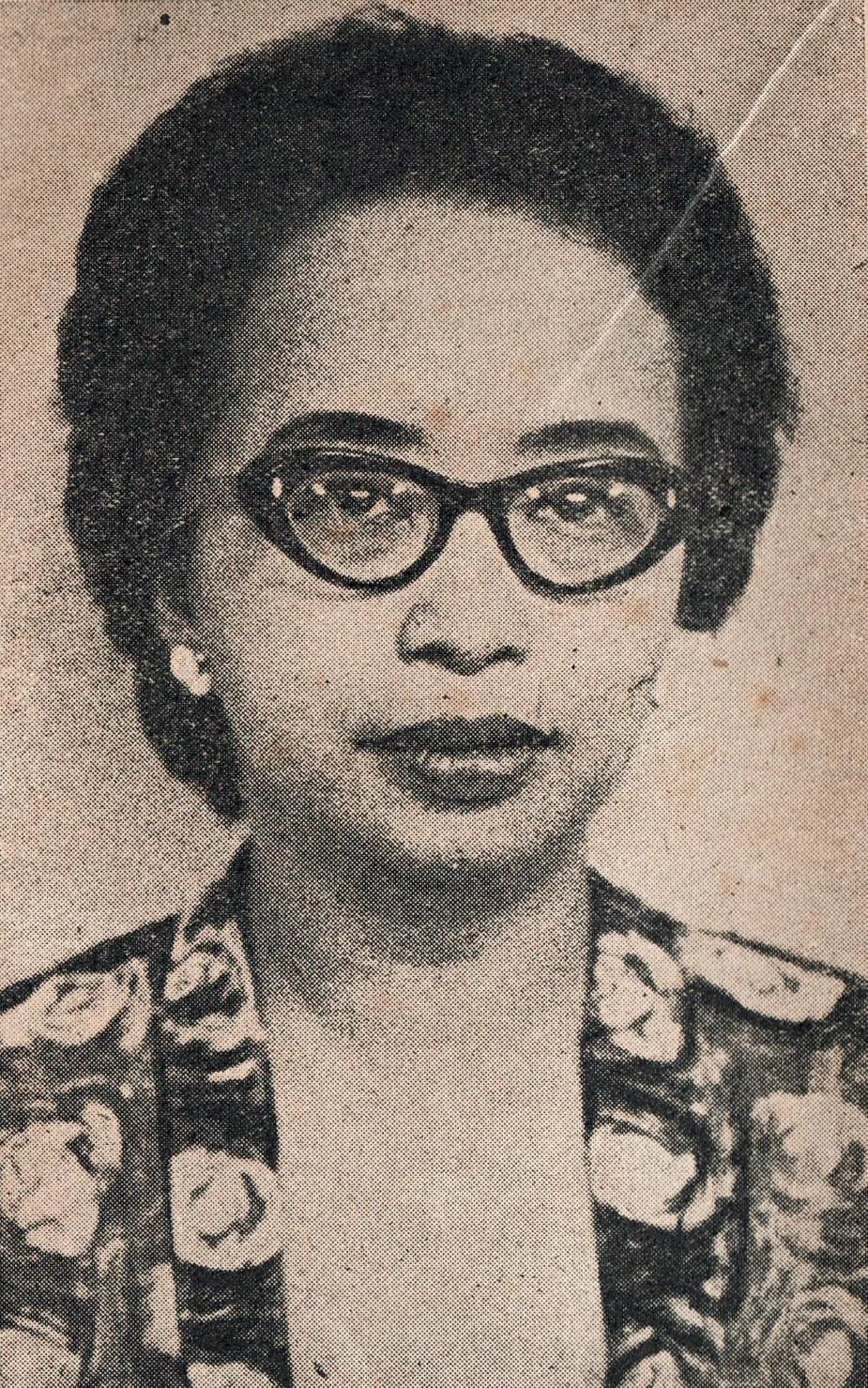 Portrait of Artati Marzuki-Sudirdjo (1921–2011) – memorial page