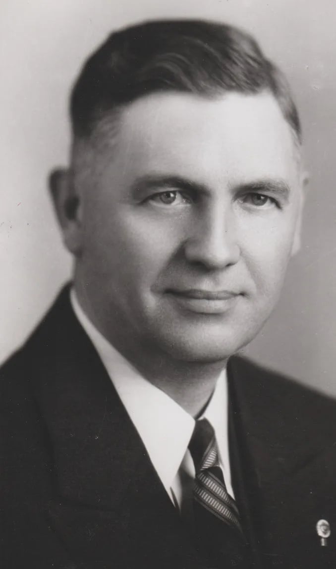 Portrait of Homer Jones (1893–1970) – memorial page
