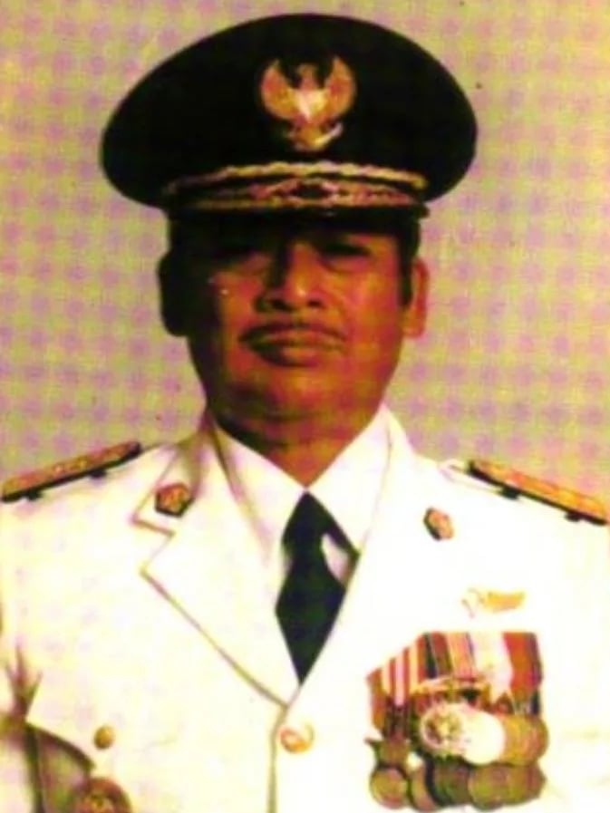 Portrait of Imam Munandar (1927–1988) – memorial page