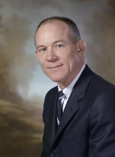 Portrait of Joel Pritchard (1925–1997) – memorial page