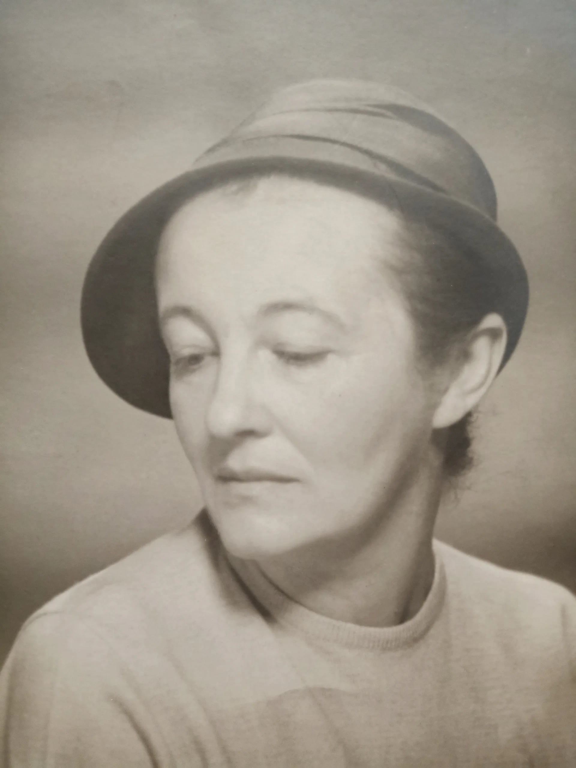 Porträt von Zofia Bronikowska (1912–1958) – Gedenkseite