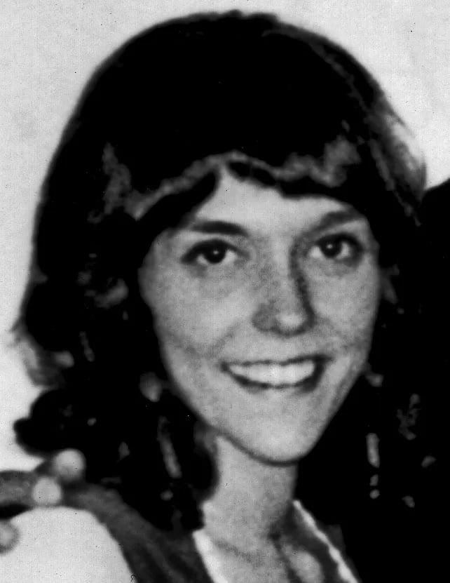 Portrait of Karen Carpenter (1950–1983) – memorial page