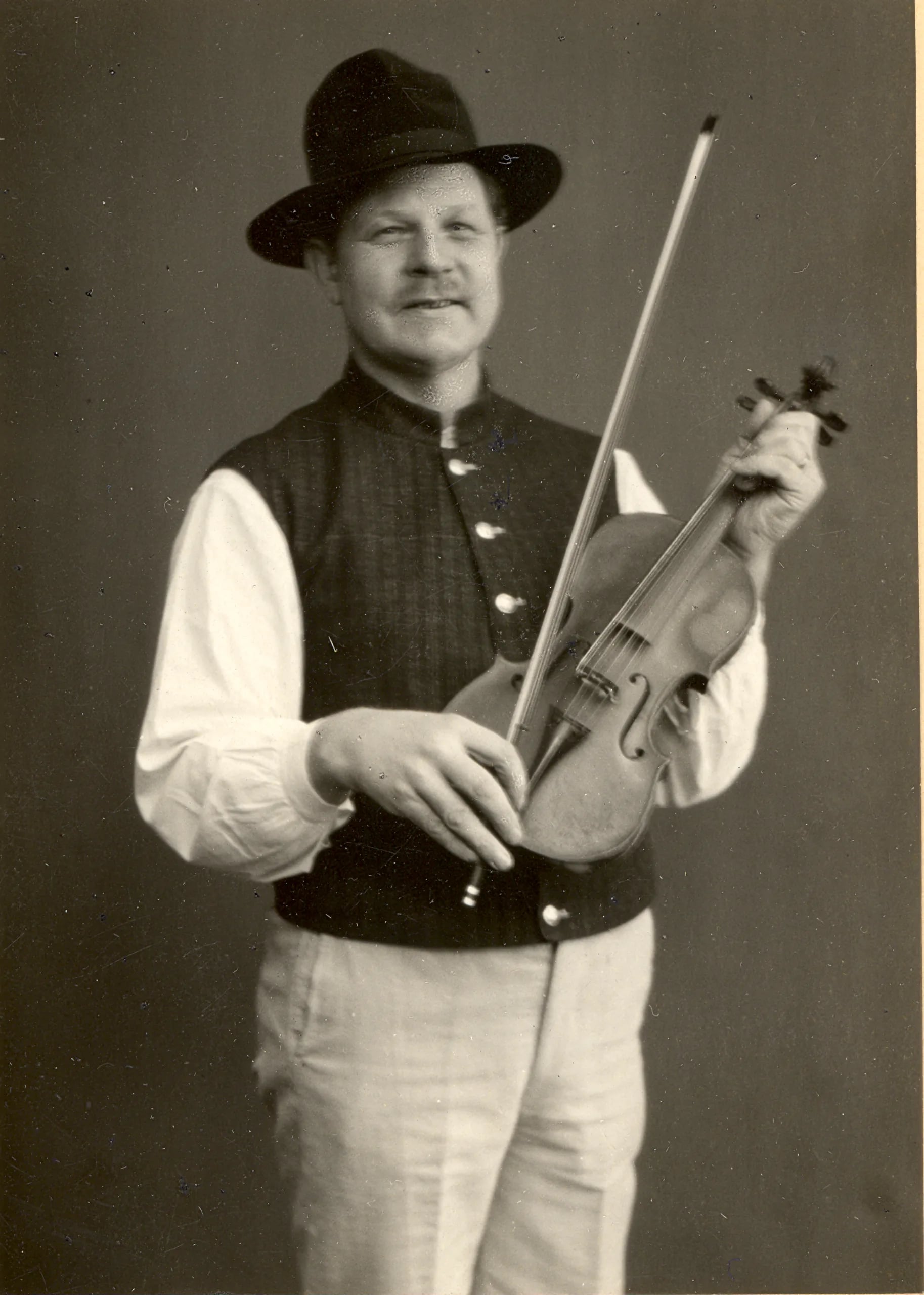 Portrait of Johan Erik Lilja (1878–1939) – memorial page