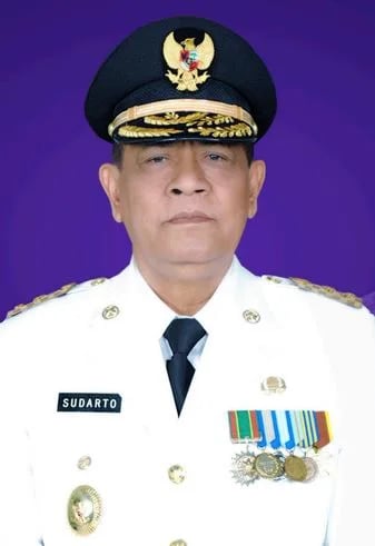 Portrait of Sudarto (1948–2016) – memorial page