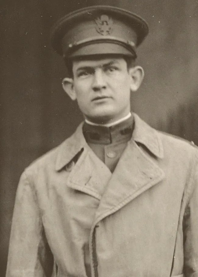 Portrait of Robert E. Condon (1896–1981) – memorial page