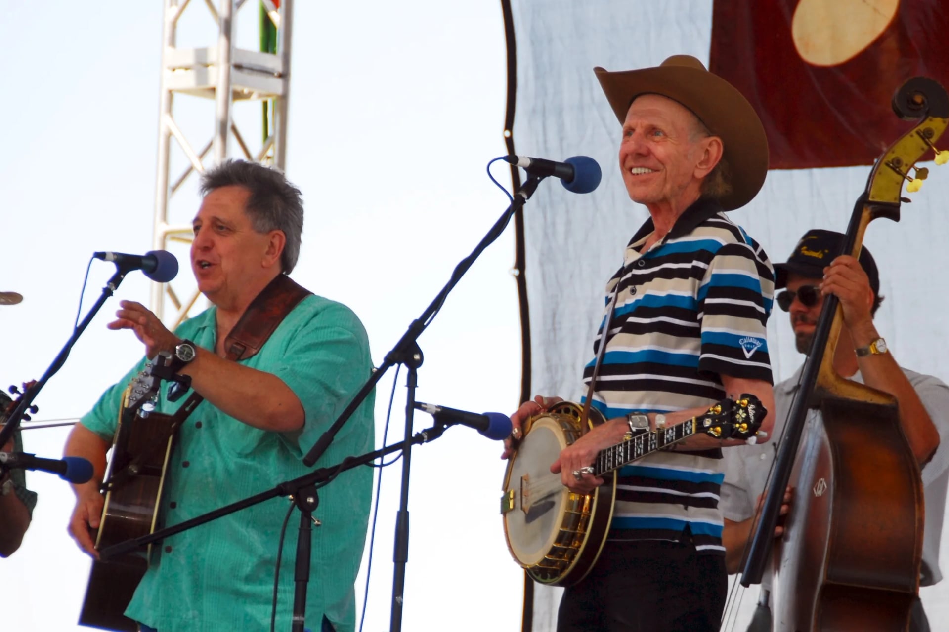Portrait of Doug Dillard (1937–2012) – memorial page