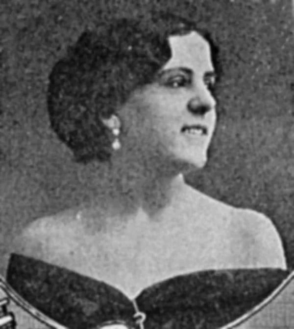 Portrait of Maria Vitória (1888–1915) – memorial page