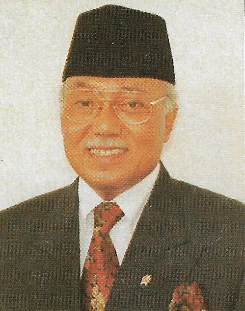 Portrait of Tungki Ariwibowo (1936–2007) – memorial page