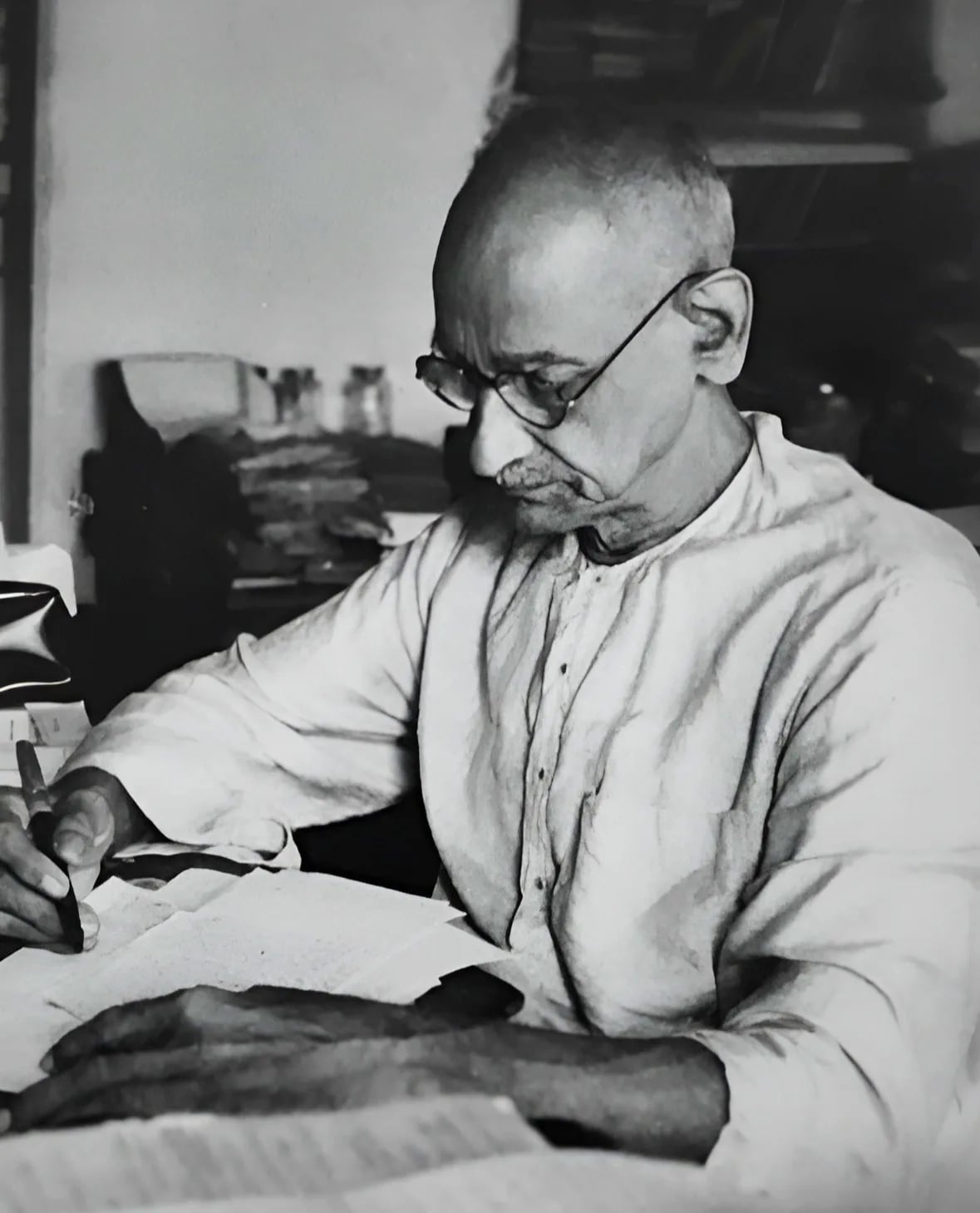 Porträt von Kali Charan Ghosh (1895–1984) – Gedenkseite
