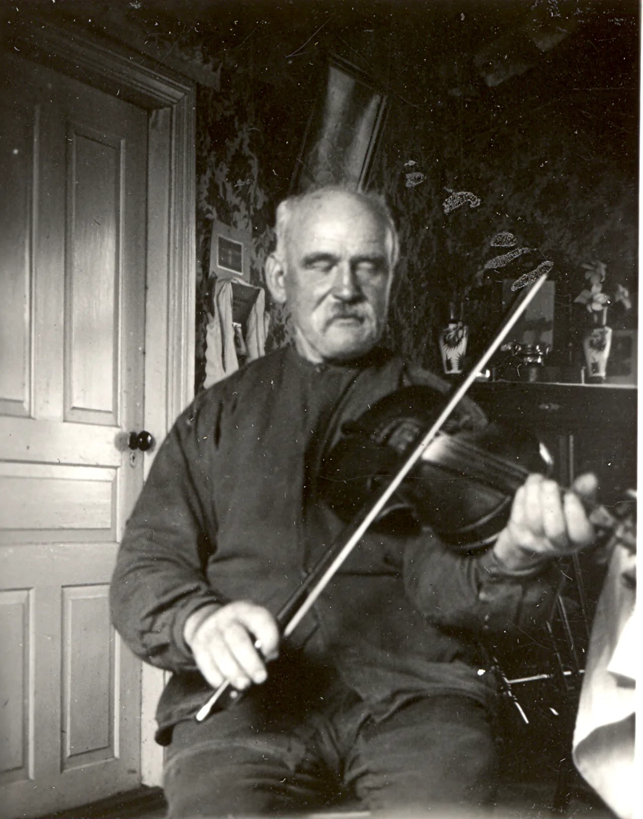 Portrait of Nils Gustaf Lavin (1858–1936) – memorial page