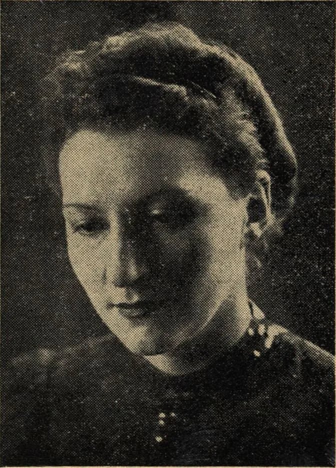 Portrait of Anne-Marie Renaud de Saint Georges (1913–1997) – memorial page