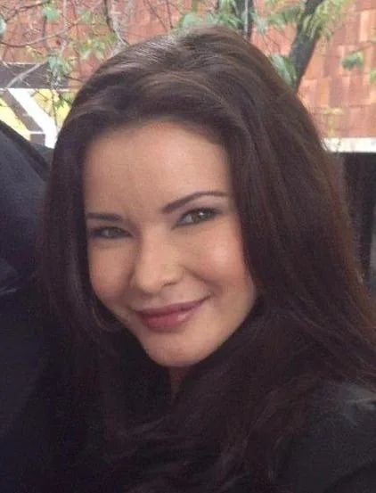 Portrait of Adriana Campos (1979–2015) – memorial page