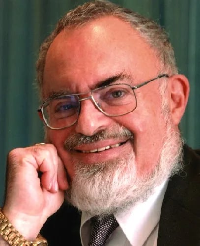 Portrait of Stanton Terry Friedman (1934–2019) – memorial page