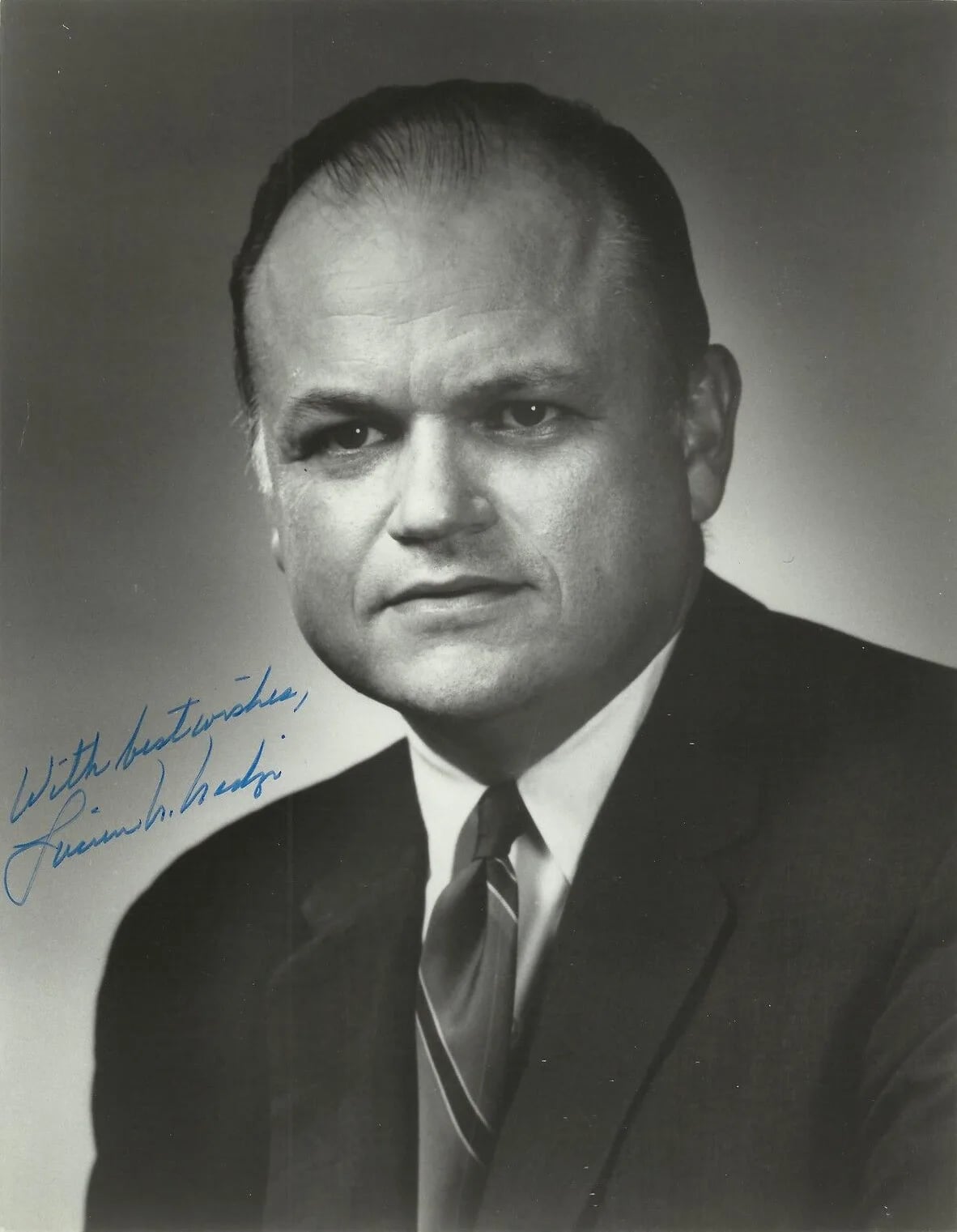 Portrait of Lucien N. Nedzi (1925–2025) – memorial page