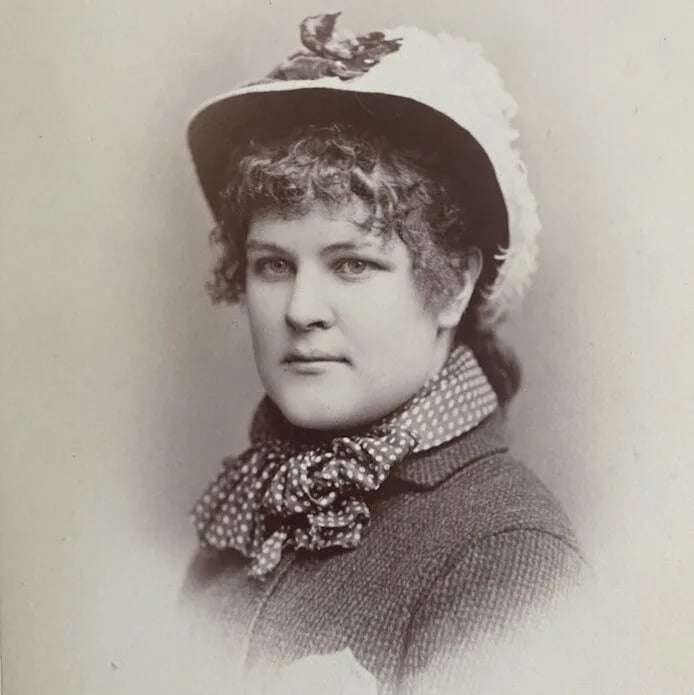 Porträt von Gertrude Elliott (1864–1915) – Gedenkseite
