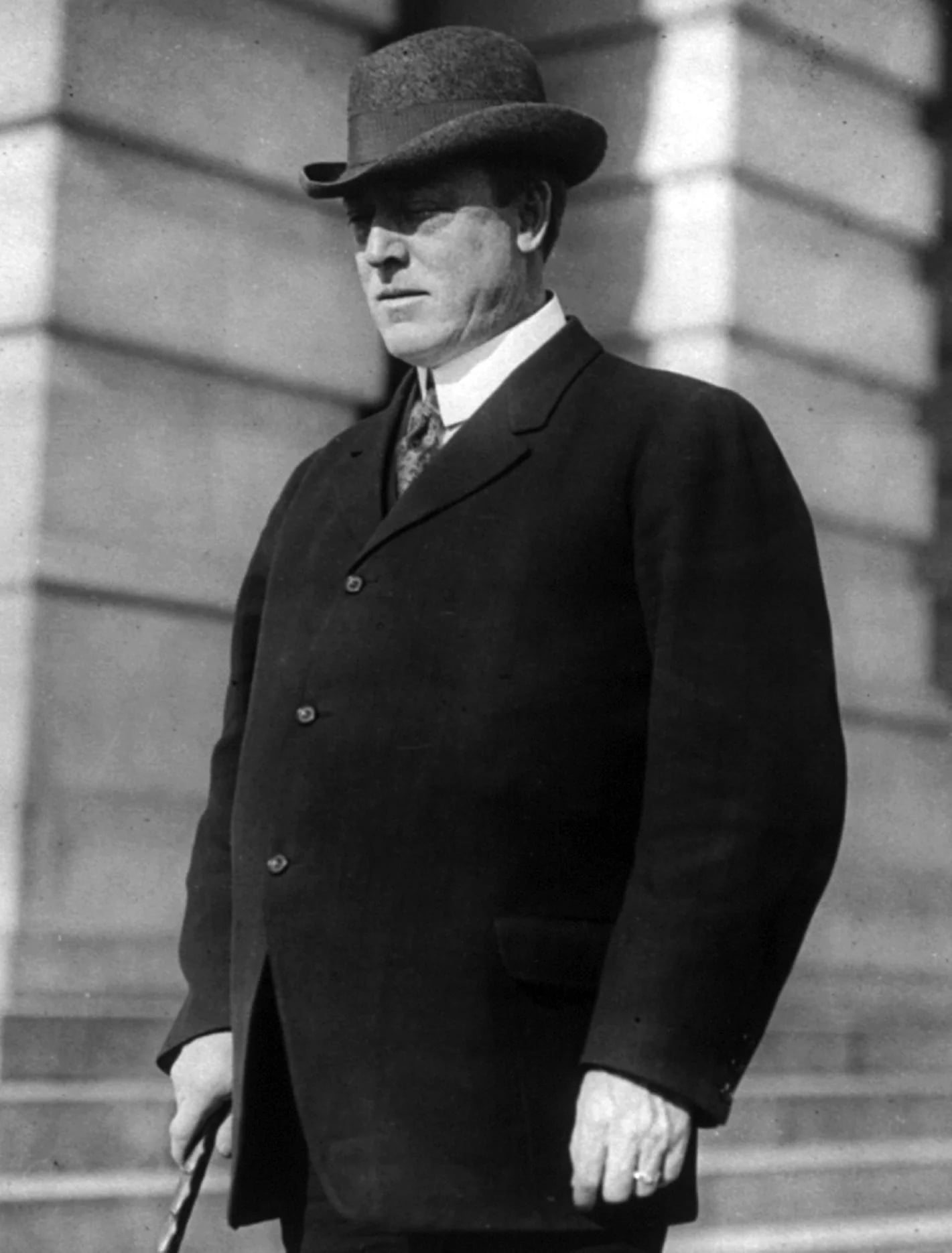 Portrait of Duncan E. McKinlay (1862–1914) – memorial page