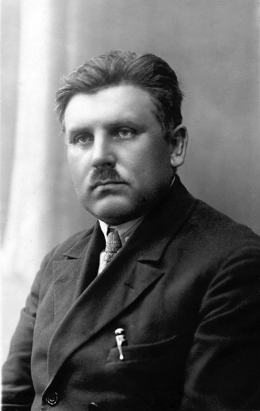Portrait of Feliksas Vizbaras (1880–1966) – memorial page