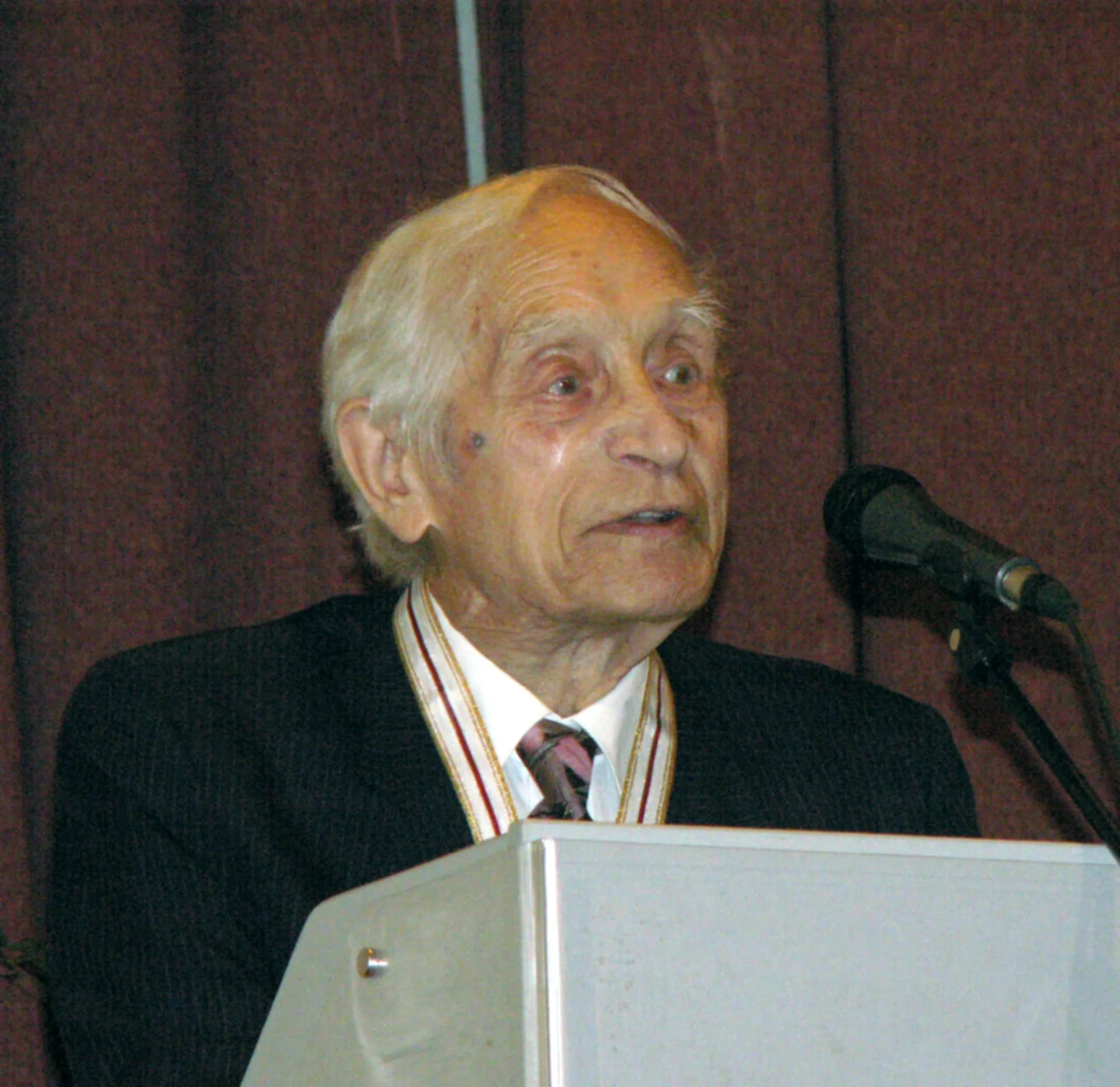 Portrait of Kazys Knizikevičius (1915–2009) – memorial page