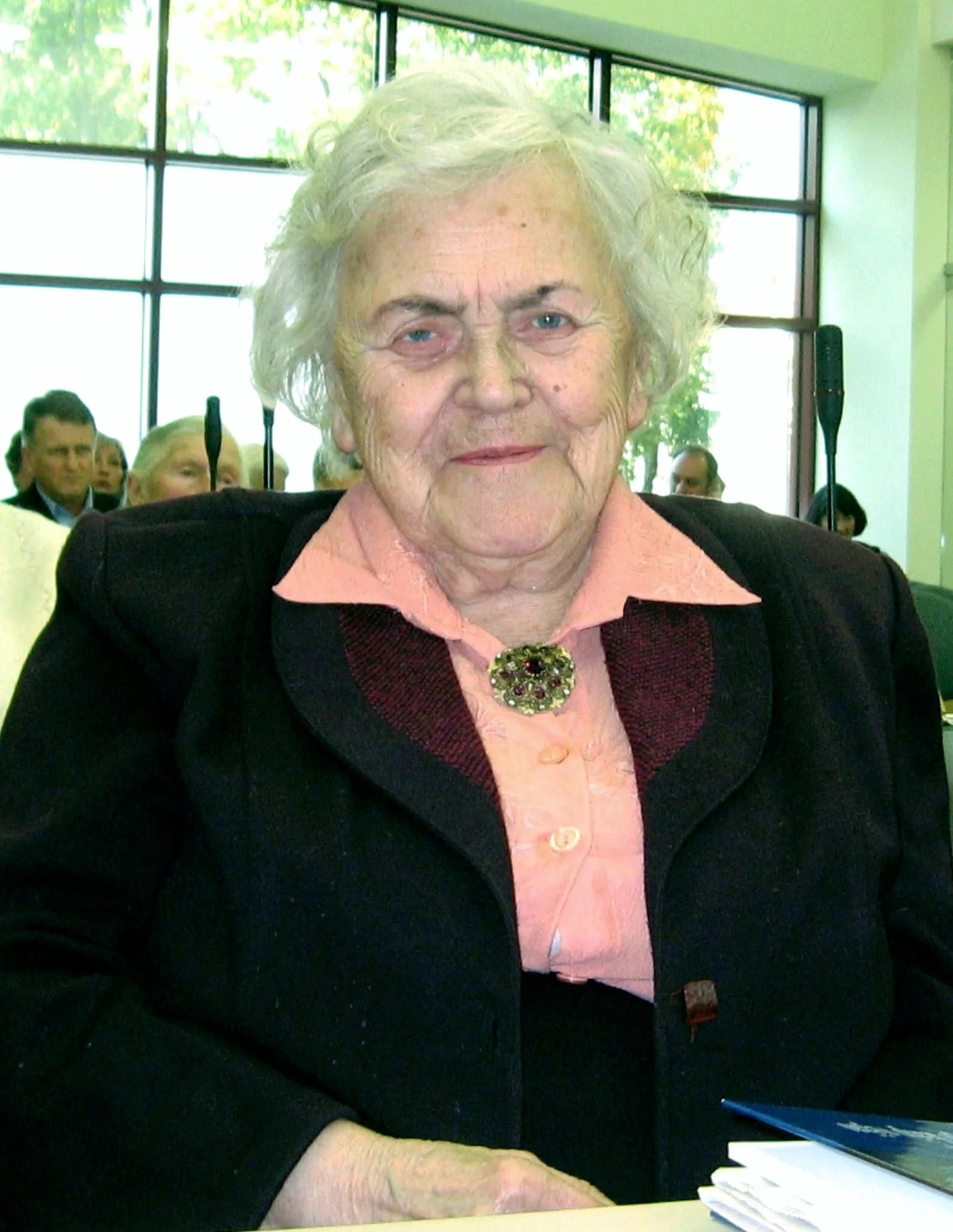 Portrait of Vanda Kavaliauskienė (1923–2011) – memorial page