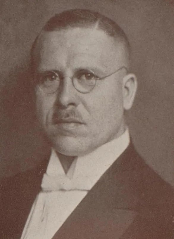 Porträt von Paul Burg (1884–1948) – Gedenkseite