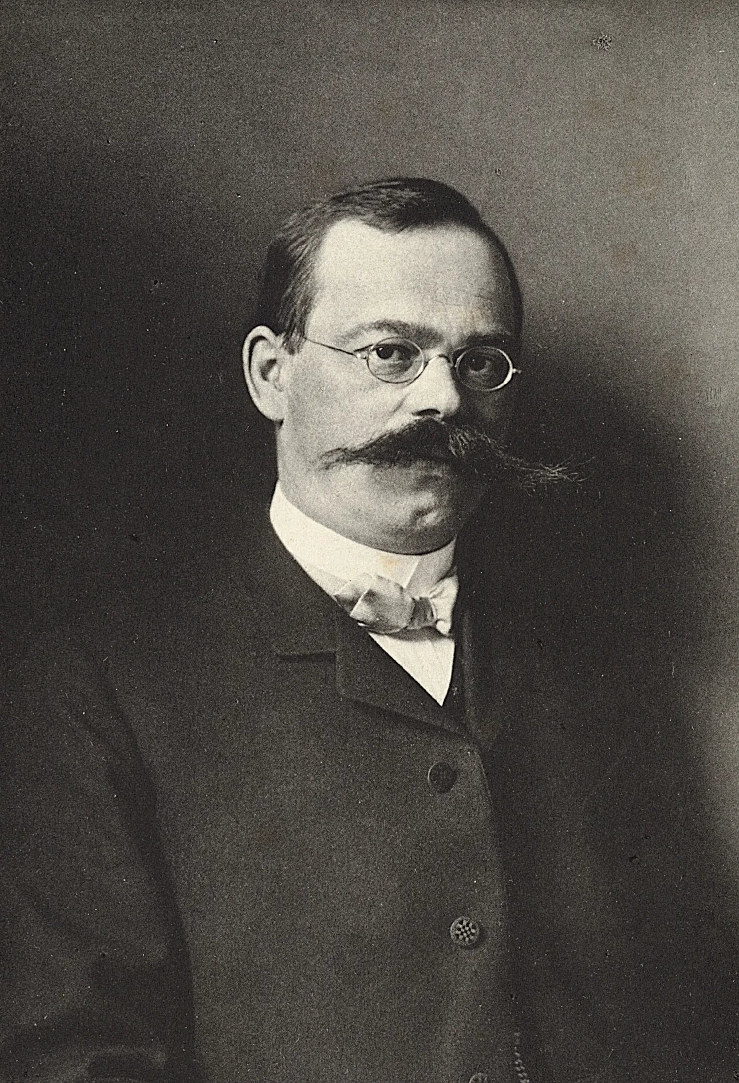 Portrait of Emil Mörsch (1872–1950) – memorial page