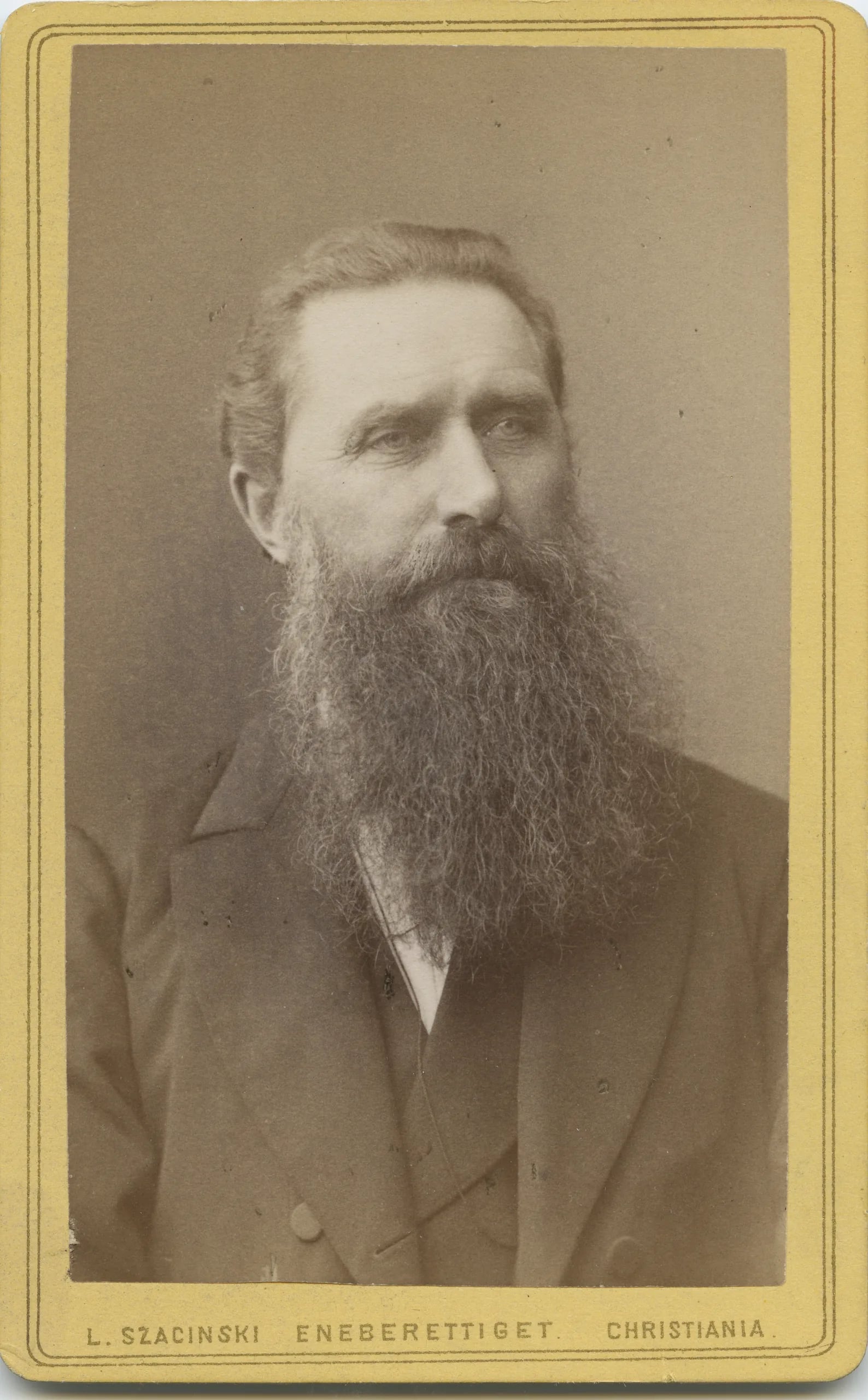 Portrait of Jonas Ueland (1830–1913) – memorial page