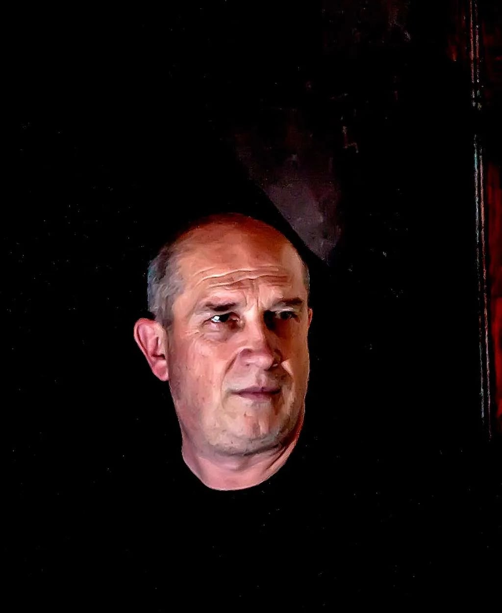 Porträt von George Ostafi (1961–2019) – Gedenkseite