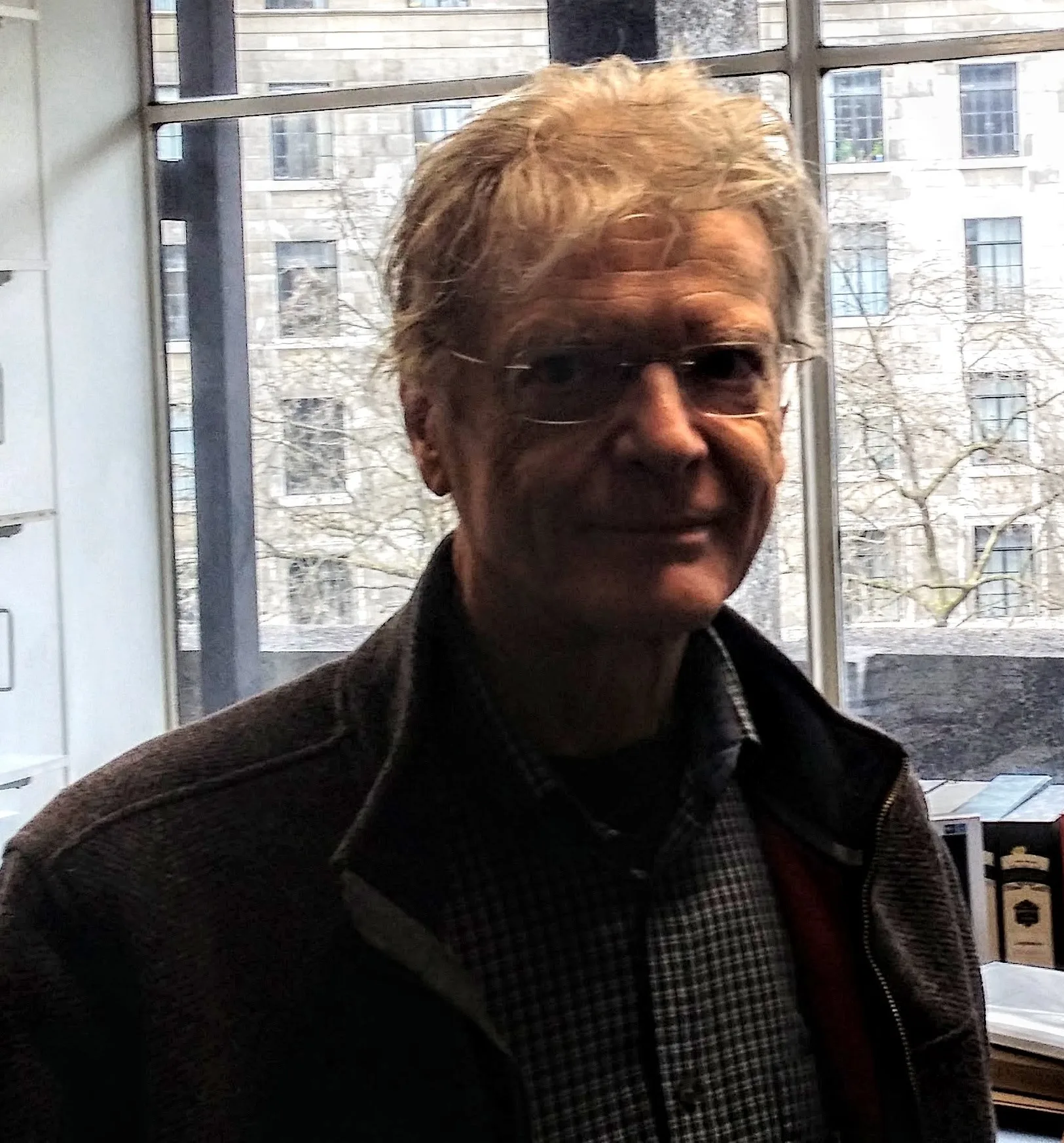 Porträt von E. Brian Davies (1944–2025) – Gedenkseite