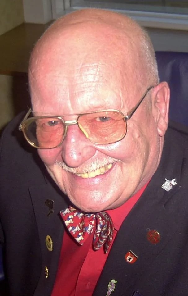 Portrait of Michael Sheard (1938–2005) – memorial page