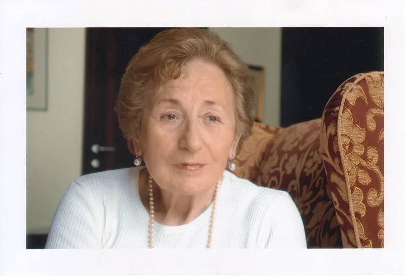 Porträt von Nevenka Petrić (1927–2015) – Gedenkseite